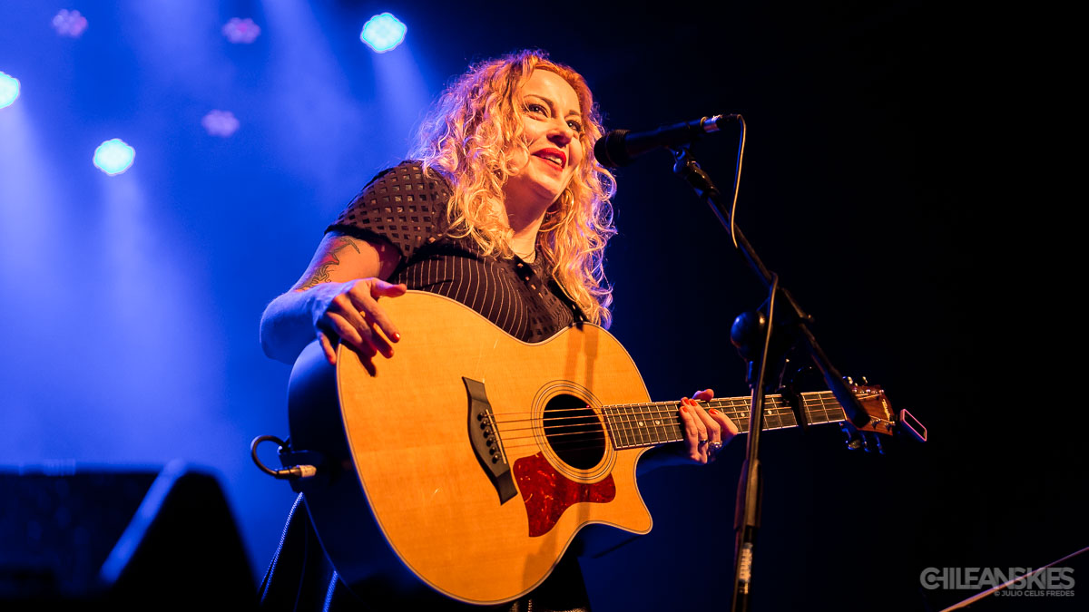 Anneke Van Giersbergen en Chile (2018) - Show Acústico
