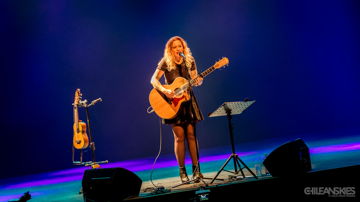Anneke Van Giersbergen en Chile (2018) - Show Acústico